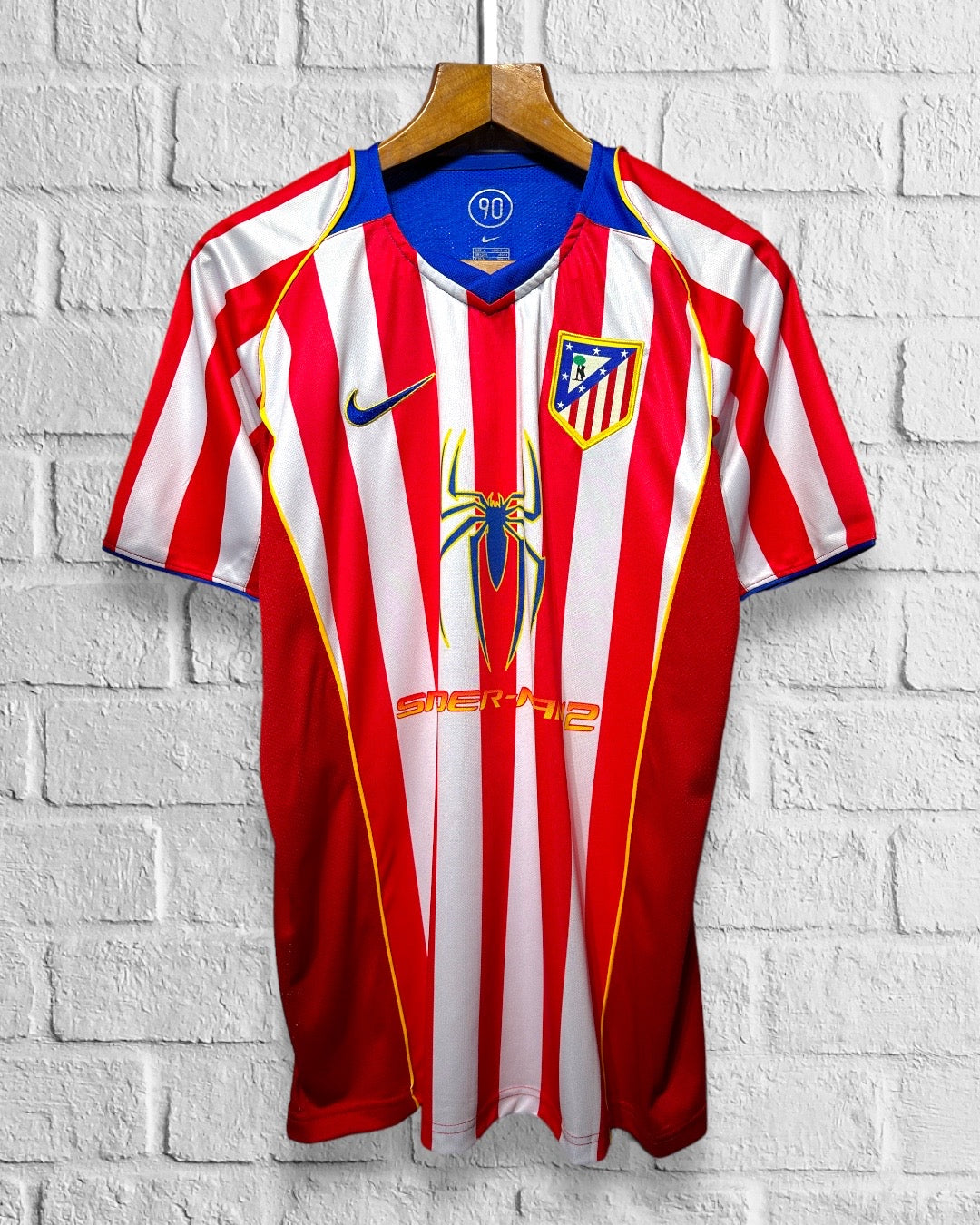 Camiseta Atlético de Madrid Retro 2005 Edición Especial Spiderman IMPORTADA  - Soccer Store