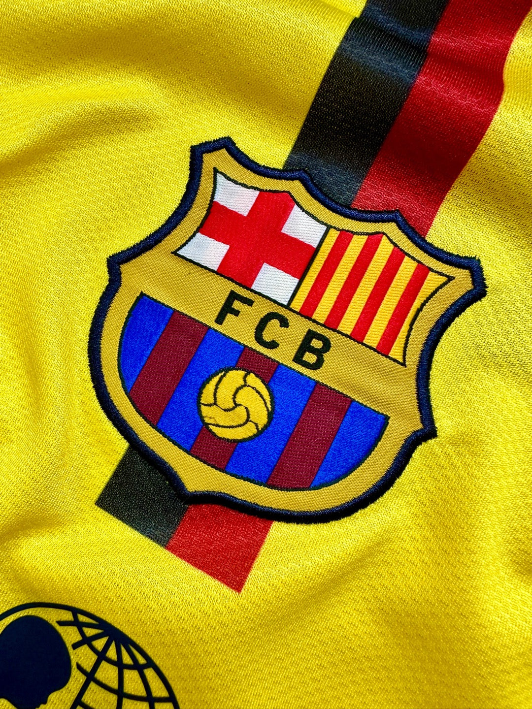 Jersey Retro Barcelona 2008 2009 Visita Iniesta escudo