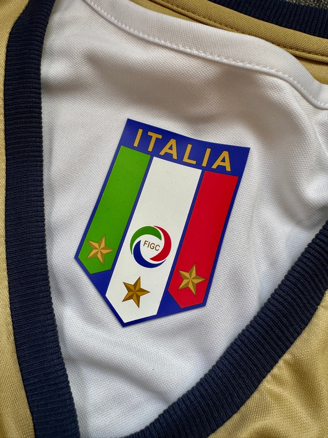 Jersey Retro Italia 2006 Portero Buffon Campeón del Mundo escudo