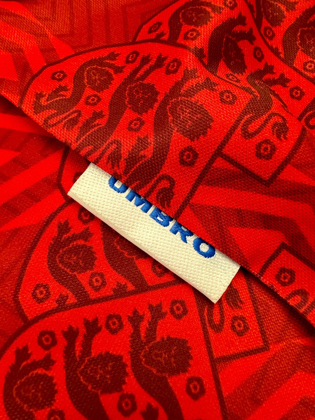 Retro Inglaterra 1994 1995 Visitante Paul Gascoigne etiqueta