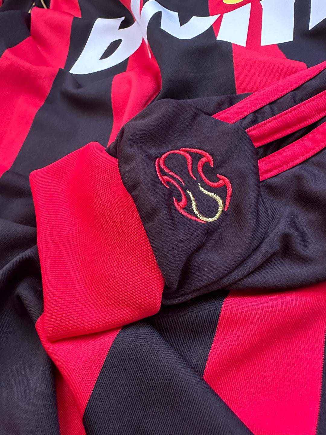 Jersey Retro Milan 2006 2007 Local Kaka´ Manga Larga puño