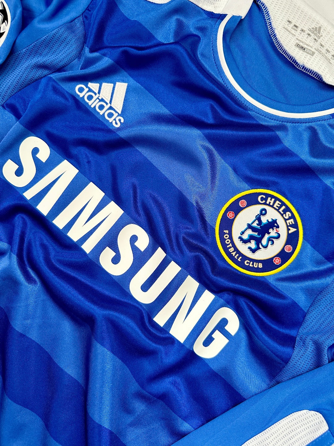 Jersey Retro Chelsea 2011 2012 Local Manga Larga Champions League detalle