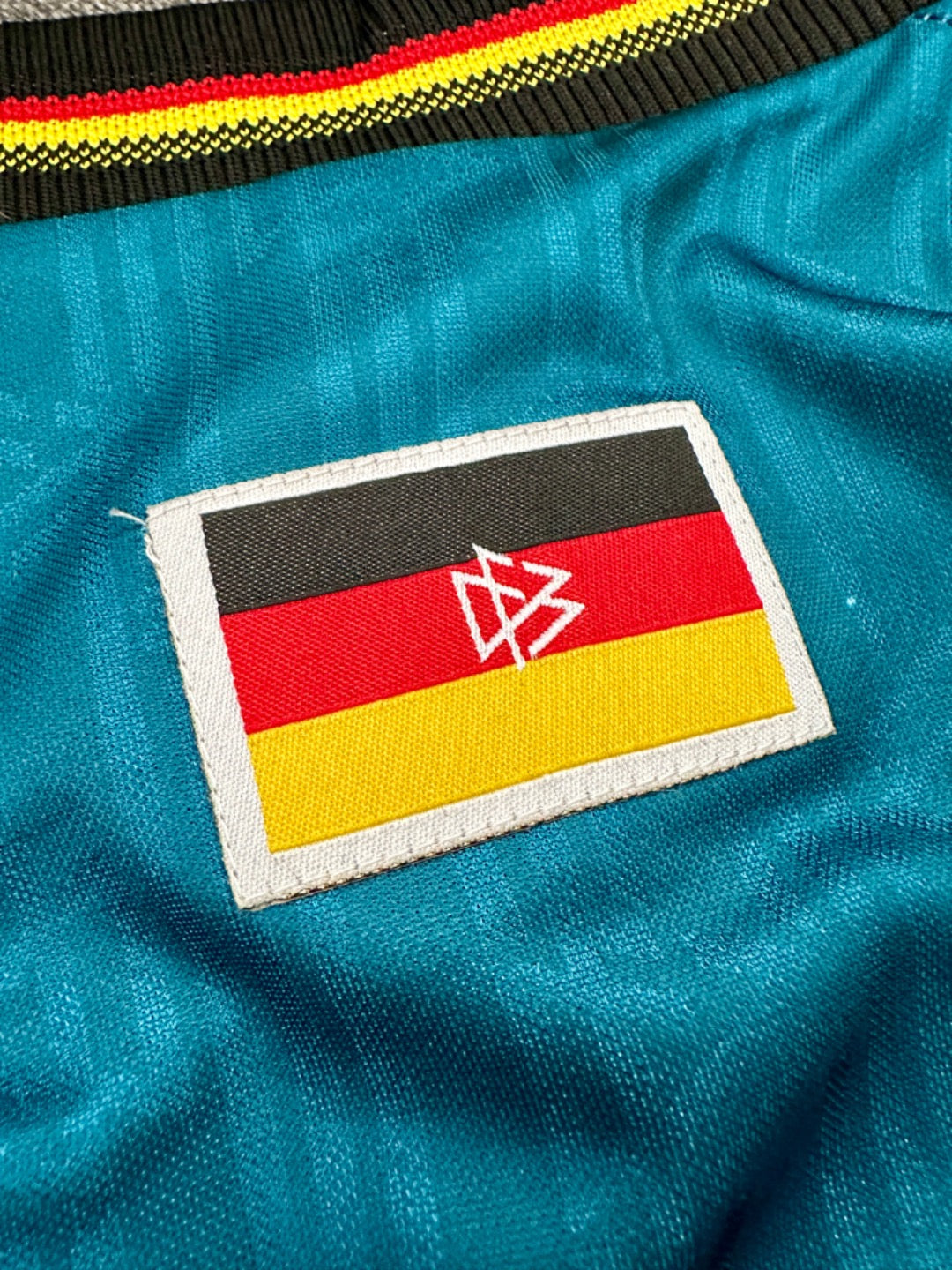 Jersey Retro Alemania 1996 Visitante Eurocopa bandera