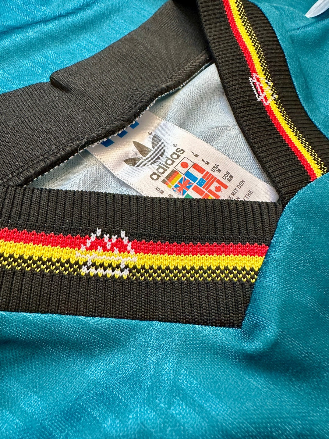Jersey Retro Alemania 1996 Visitante Eurocopa cuello