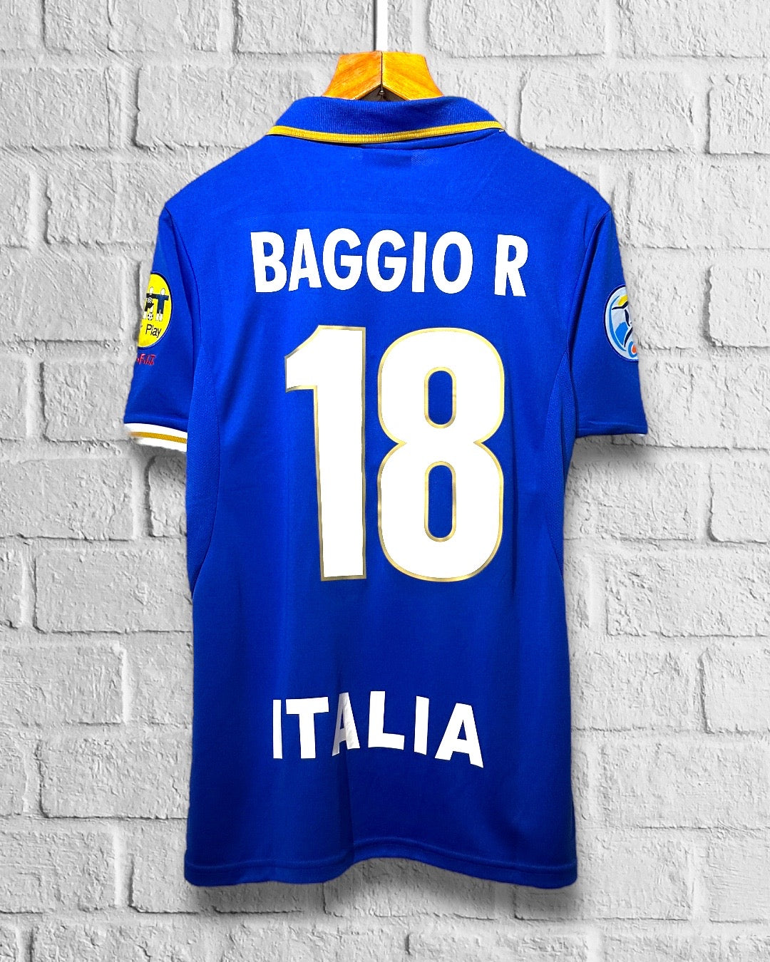 Jersey Retro Italia 1996 Local Baggio dorsal