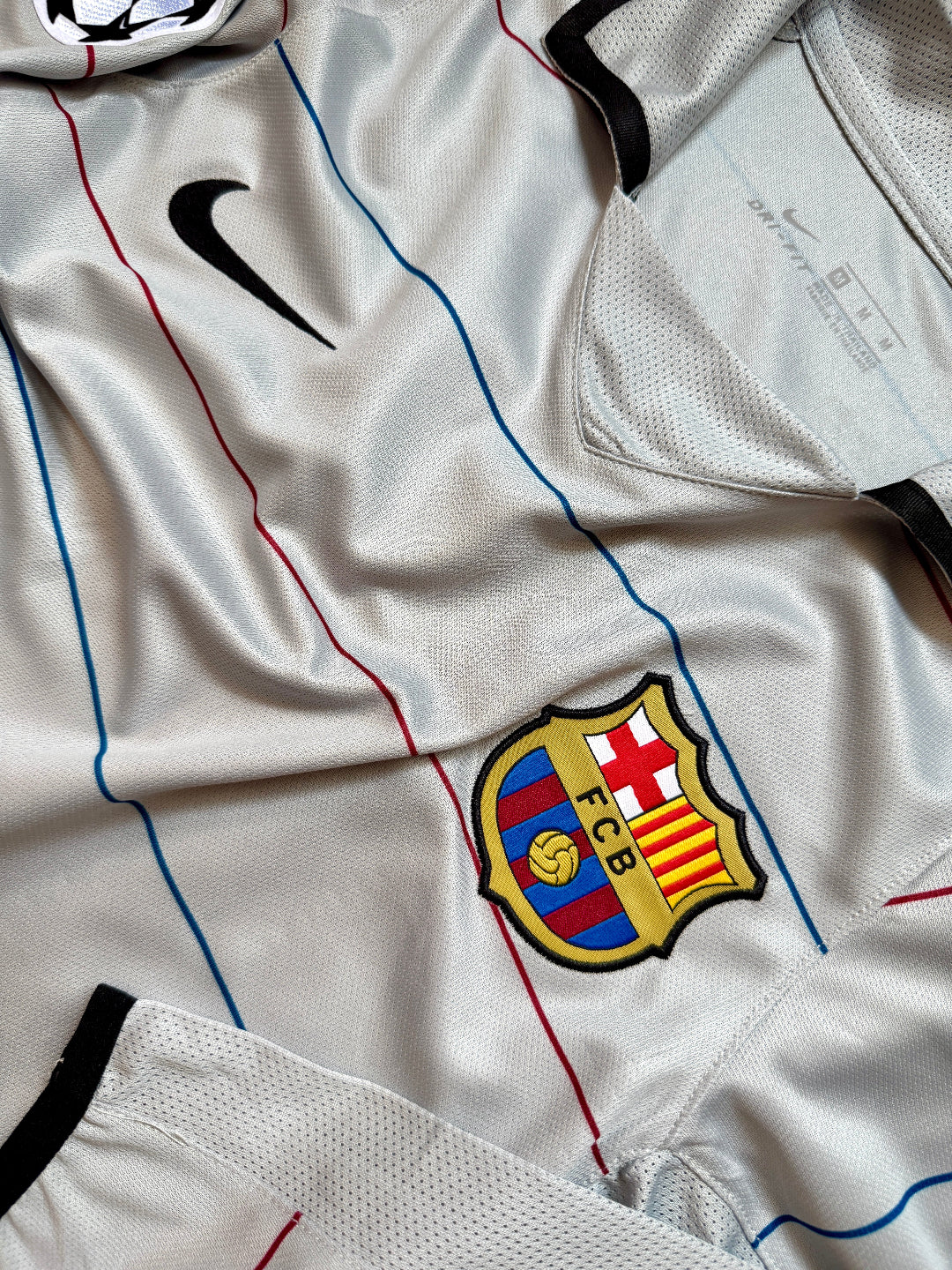 Jersey Retro Barcelona 2003 2004 Alternativo Champions League Ronaldinho Manga Larga