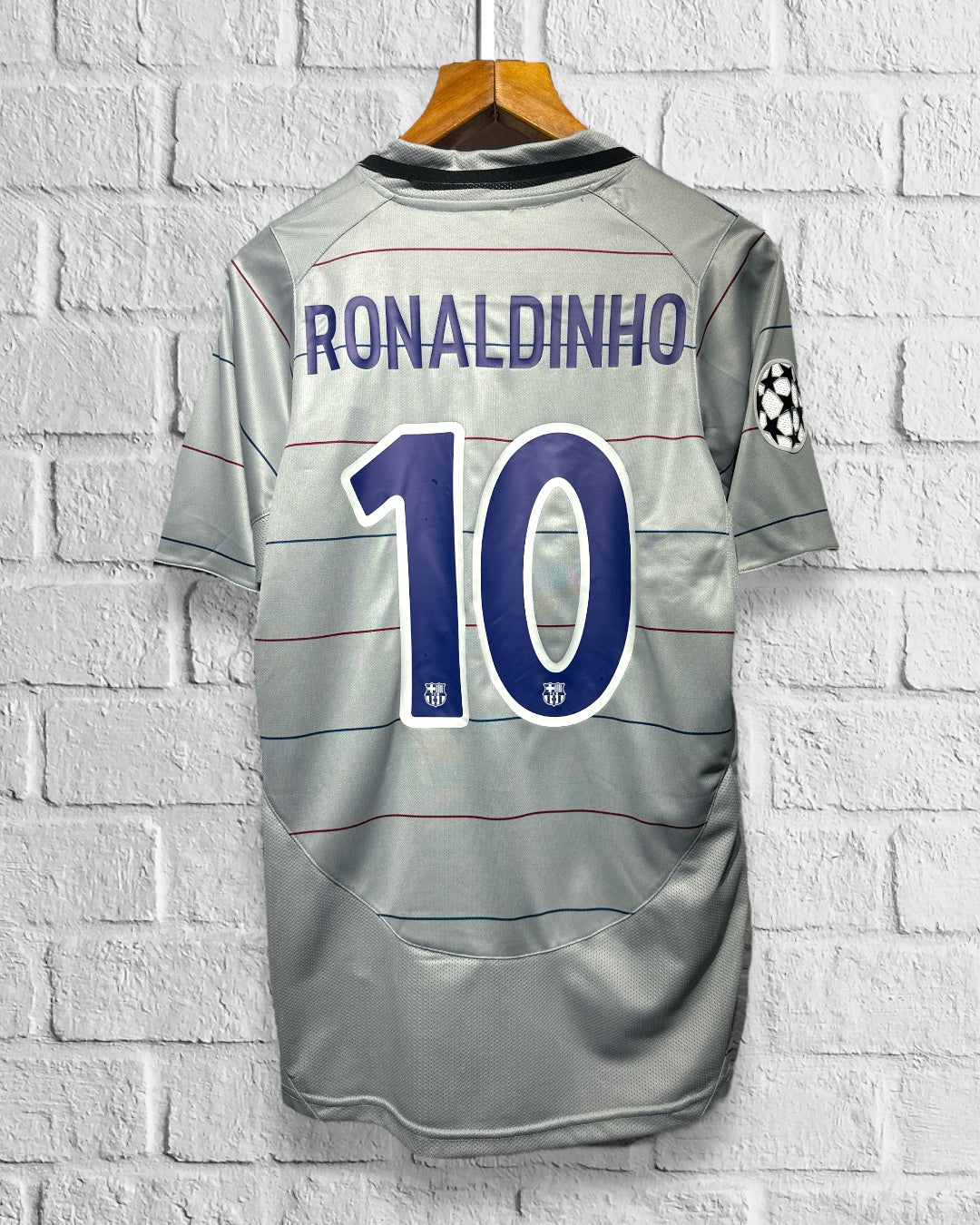 Jersey Retro Barcelona 2003 2004 Alternativo Champions League Ronaldinho