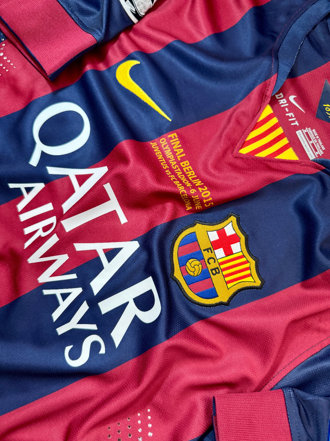 Jersey Retro Barcelona 2014 2015 Local Neymar Jr Champions League