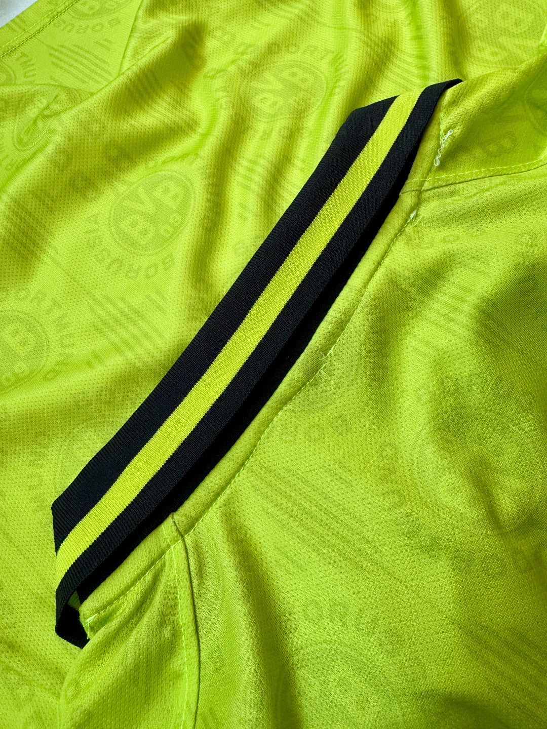 Jersey Retro Borussia Dortmund 1996 1997 Local Manga Larga