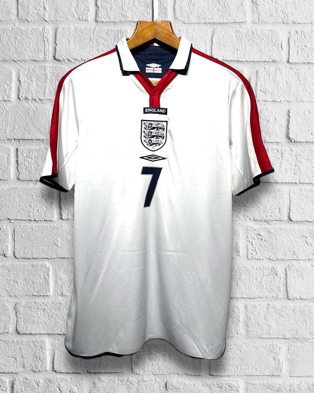 Jersey Retro Inglaterra Eurocopa Portugal 2004 Local Beckham