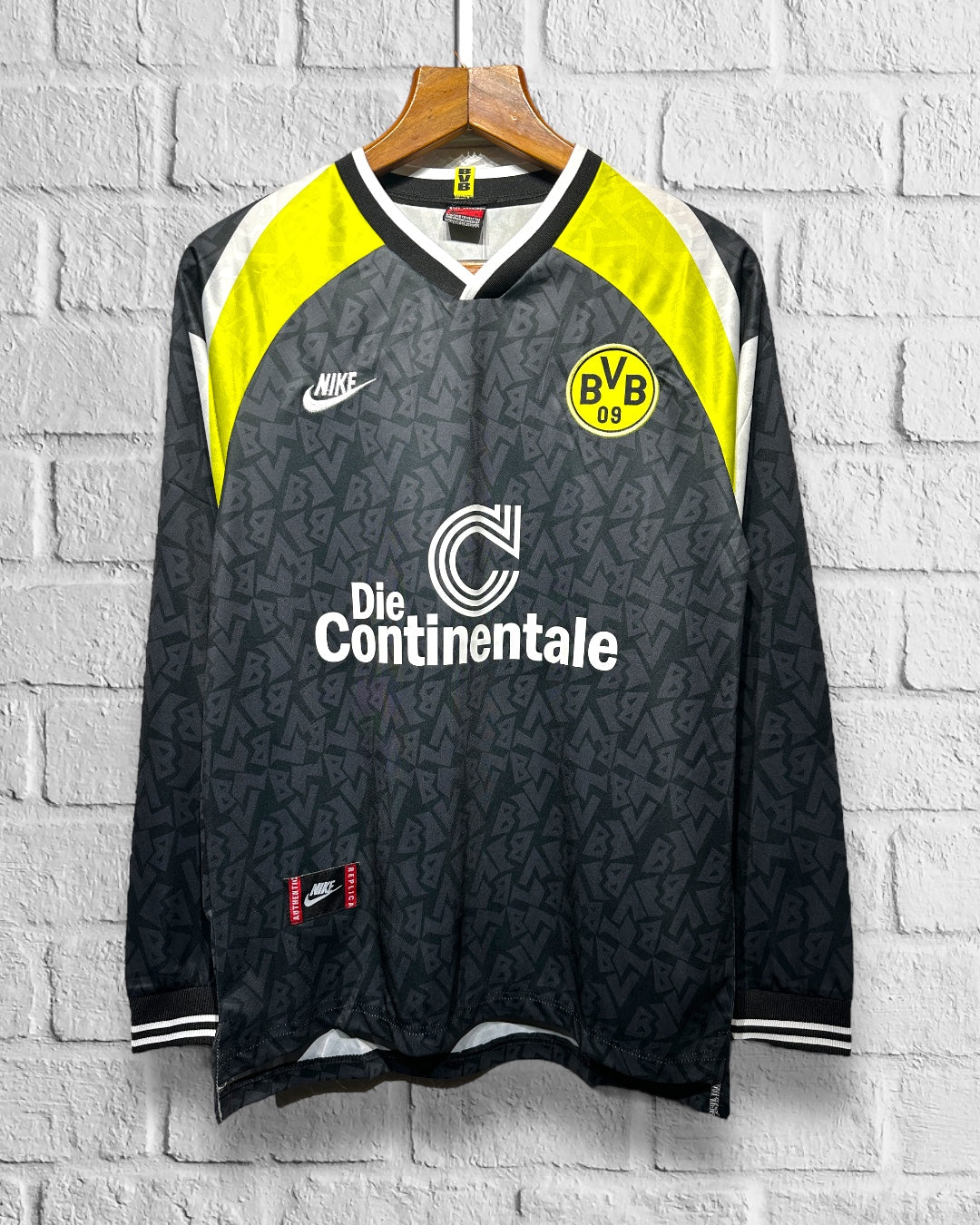 Jersey Retro Borussia Dortmund 1995 1996 Visitante Manga larga