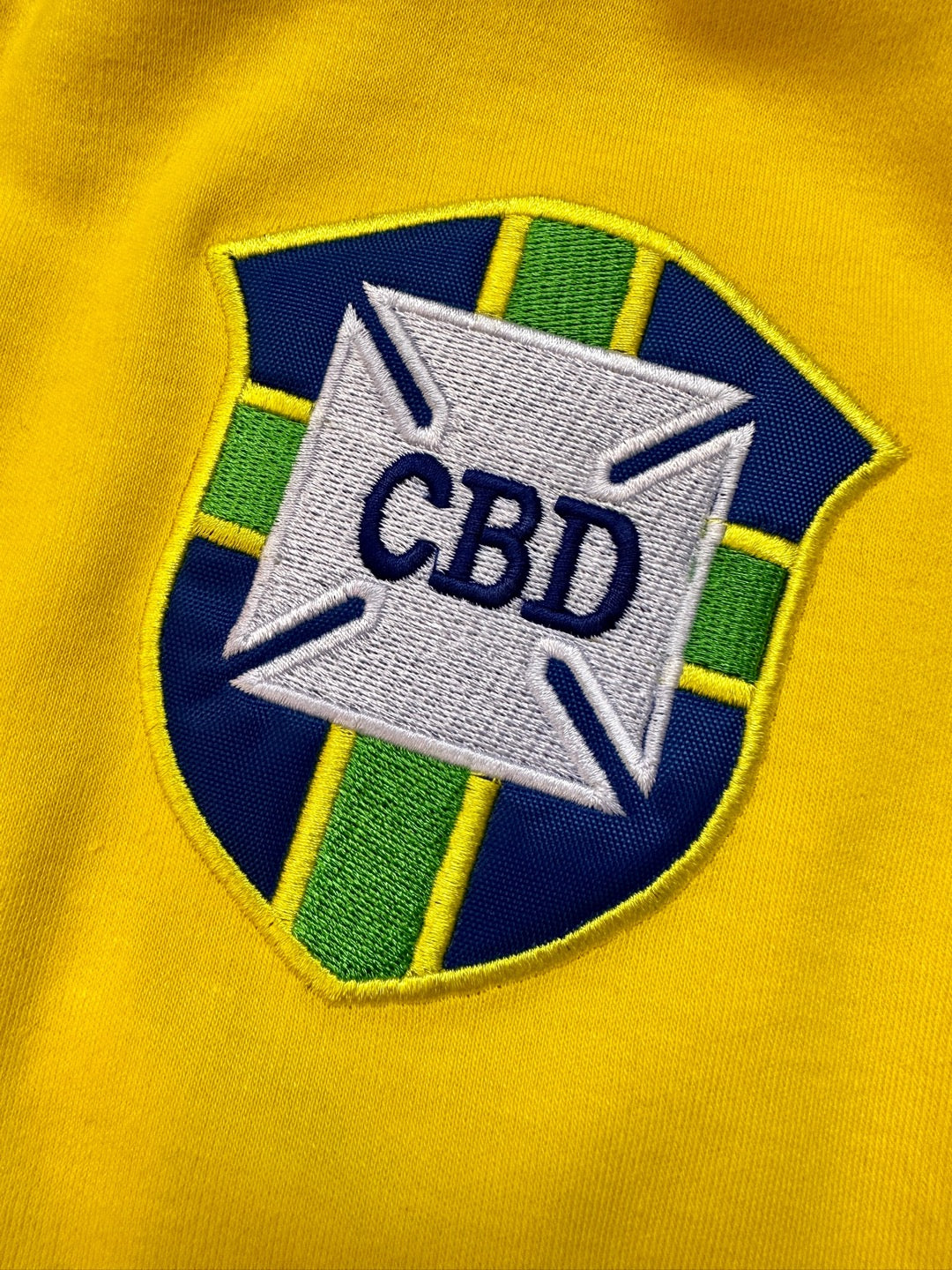 Jersey Retro Brasil 1970 Local Pelé escudo