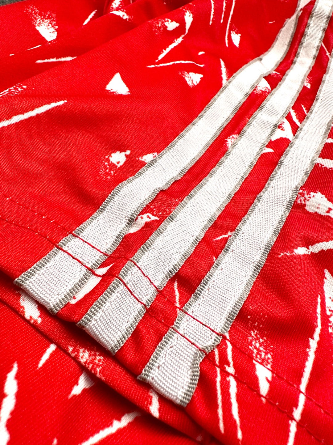 Jersey Retro Liverpool 1990 Local Candy manga