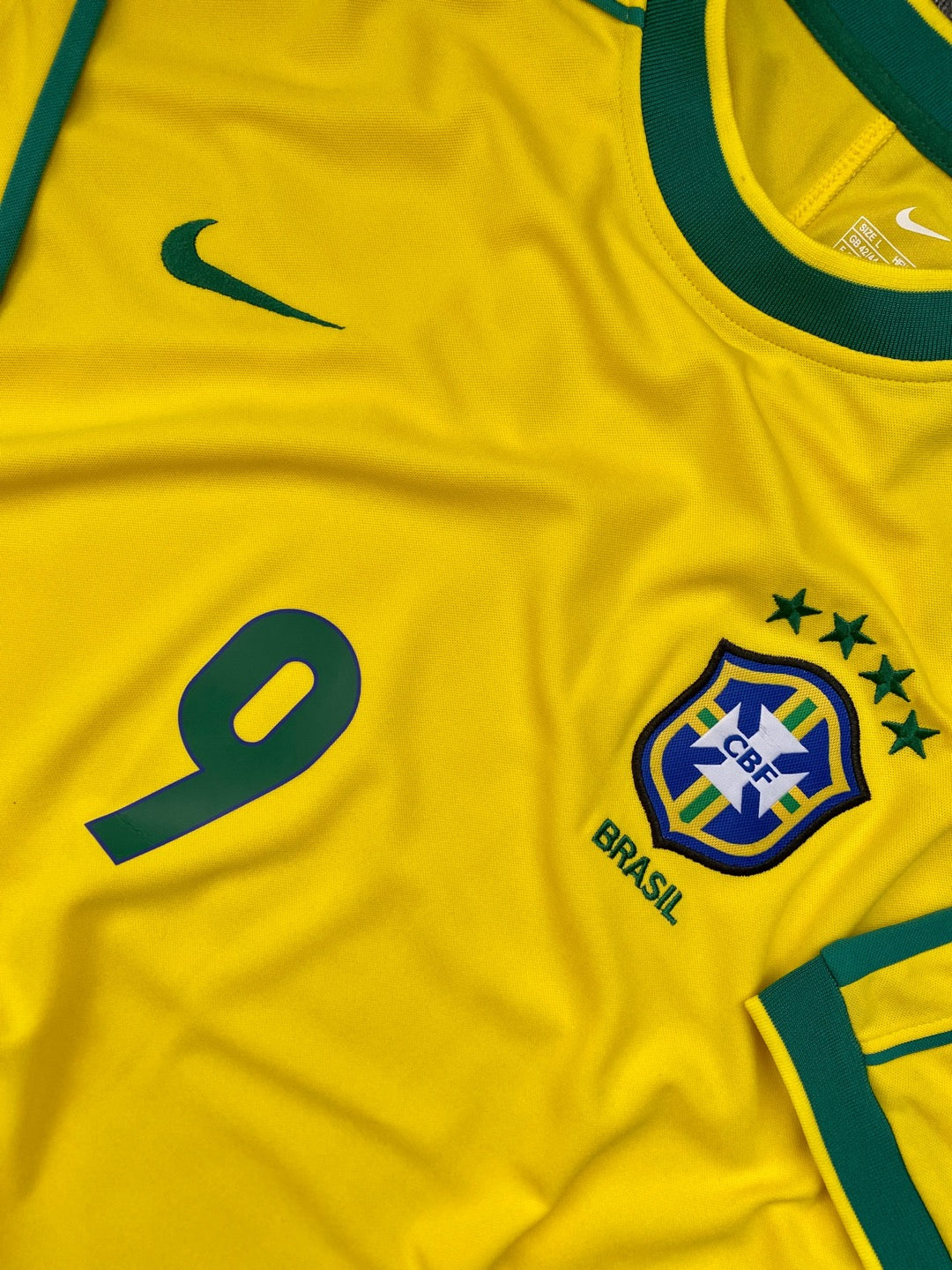 Jersey Retro Brasil 1998 Local Ronaldo detalle