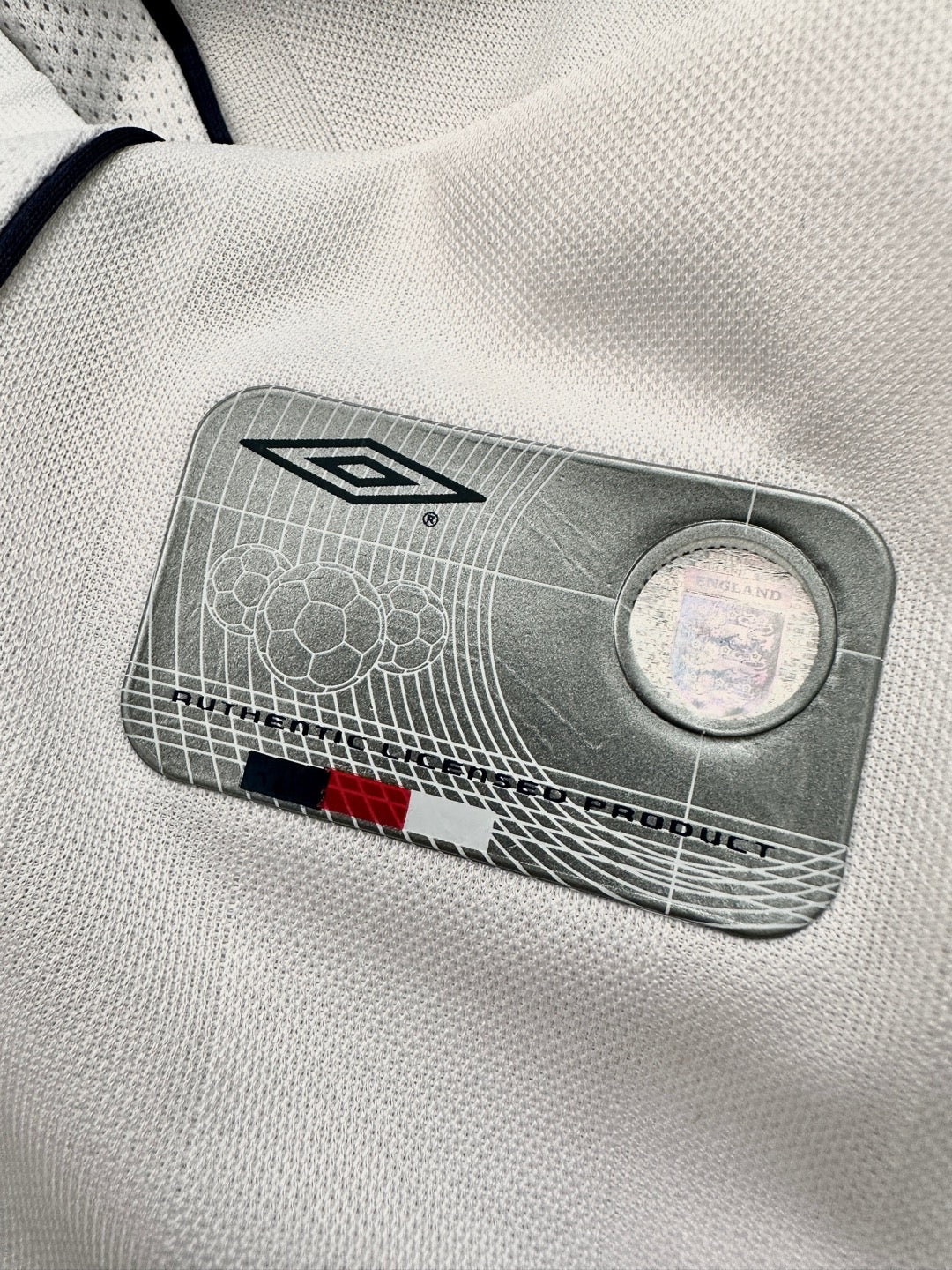 Jersey Retro Inglaterra 2002 Local Manga Larga Beckham etiqueta