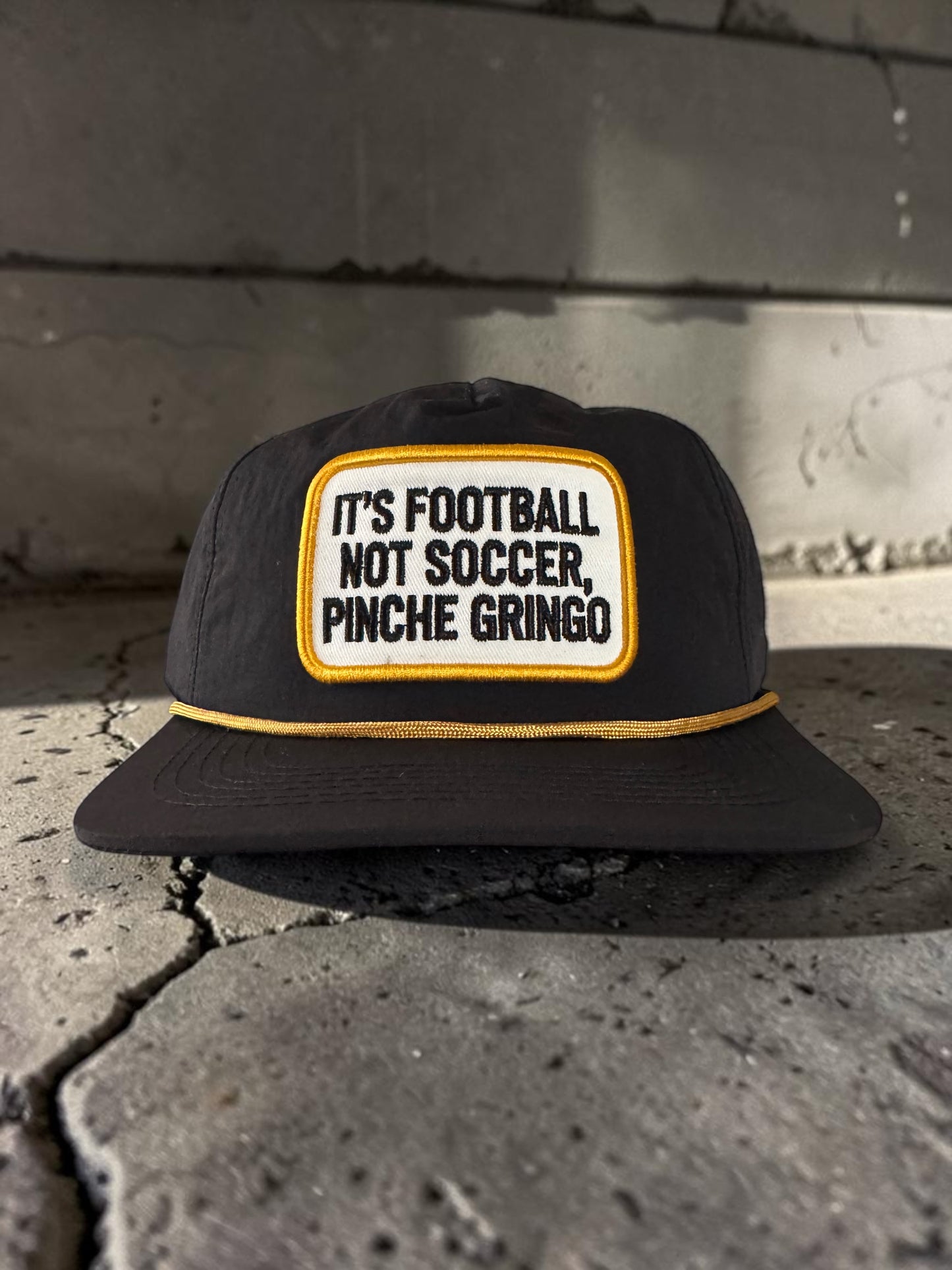Gorra Snapback “It`s Football not Soccer” Edición Limitada