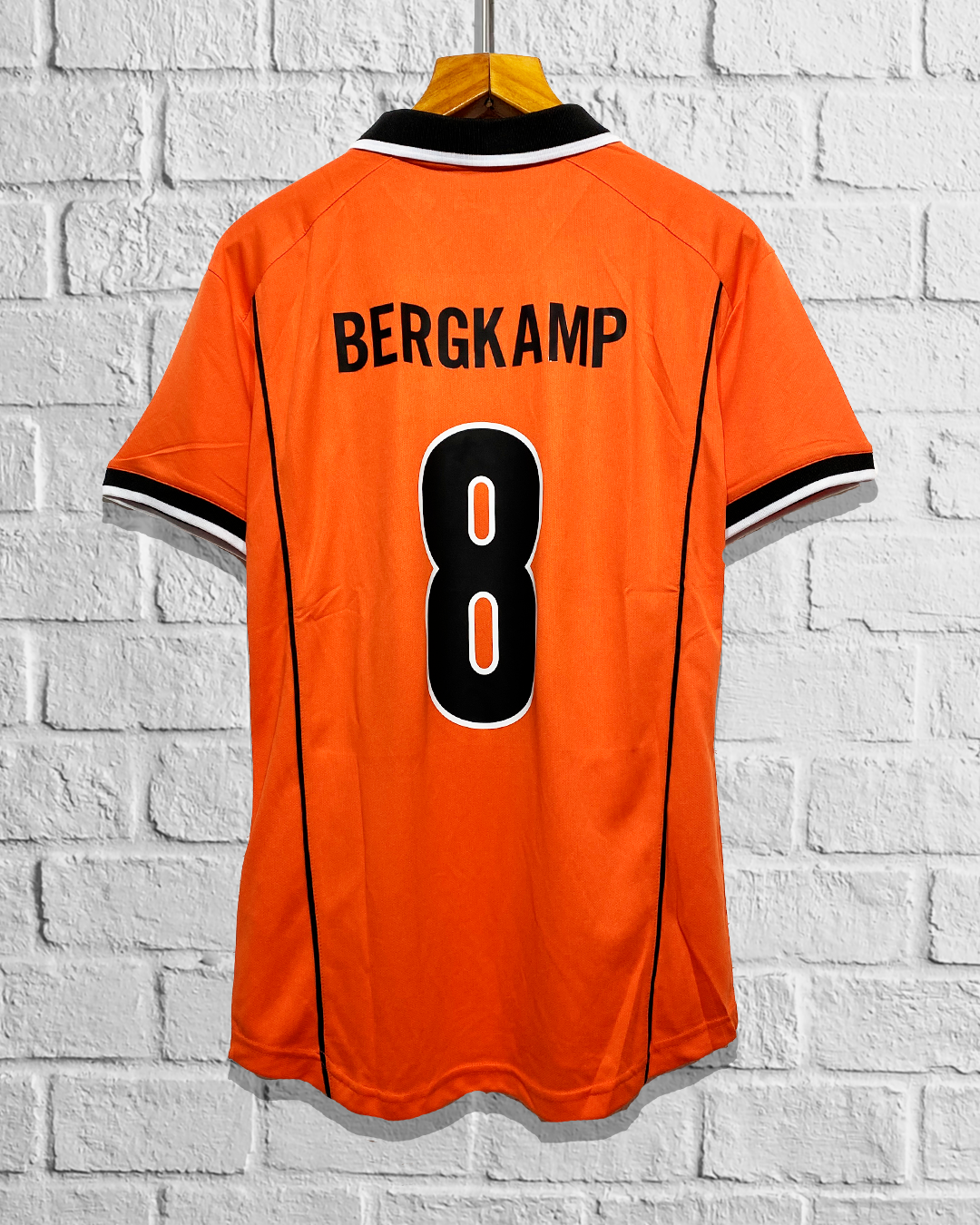 Jersey Retro Holanda 1998 Local Denis Bergkamp dorsal