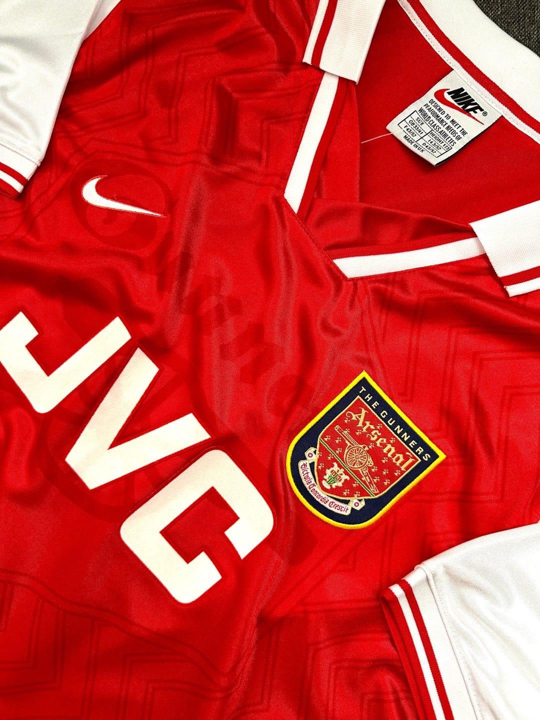 Arsenal 97 Jersey Retro Arsenal 1997 1998 Local Bergkamp – FUTTROLSMX