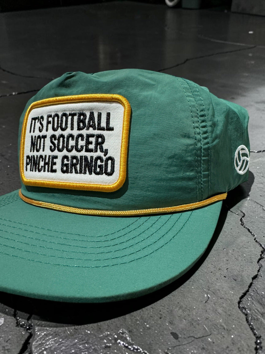 Gorra Snapback “It`s Football not Soccer”