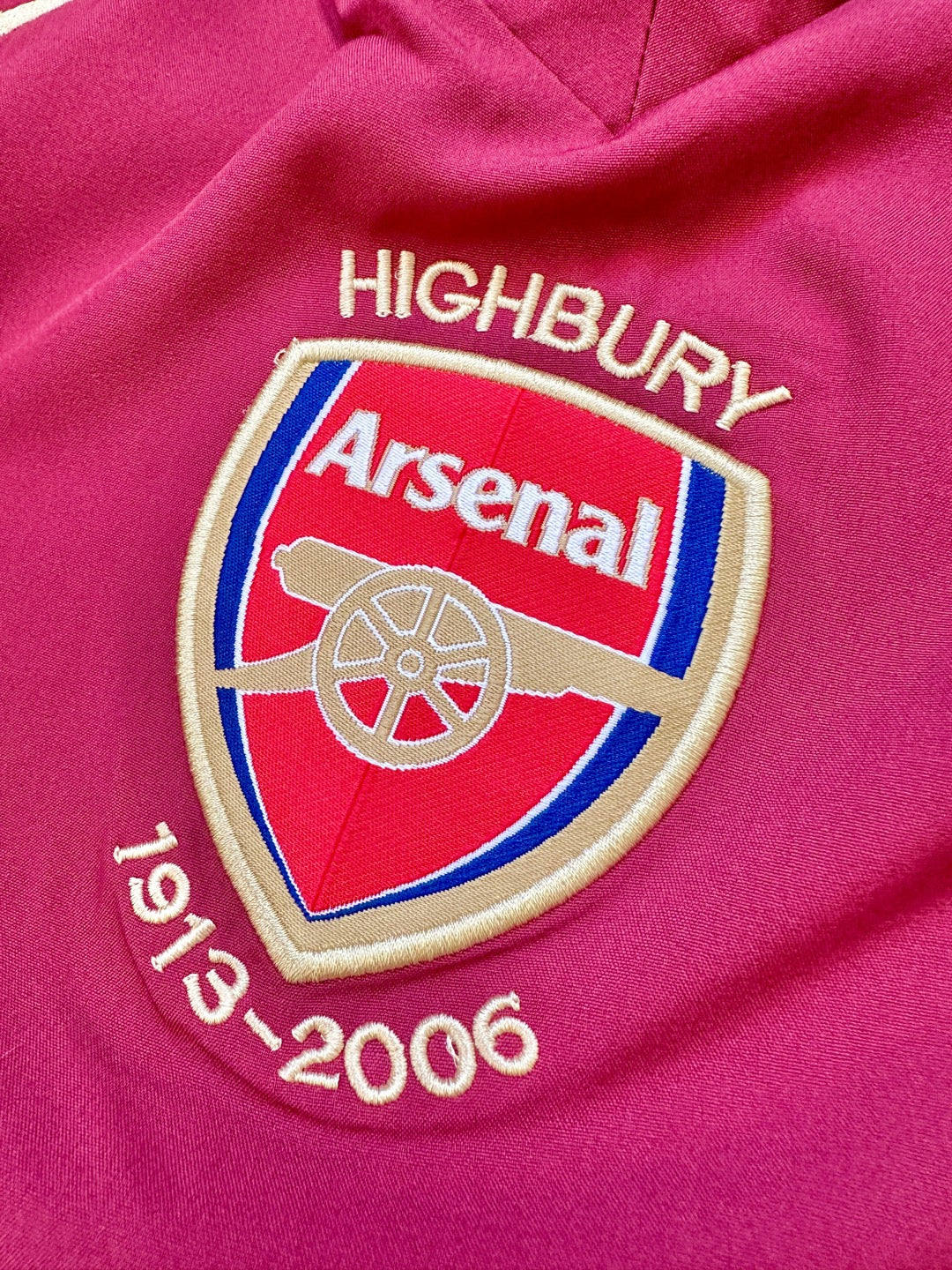 Jersey Retro Arsenal Highbury 2005 2006 Local Henry Manga Larga escudo