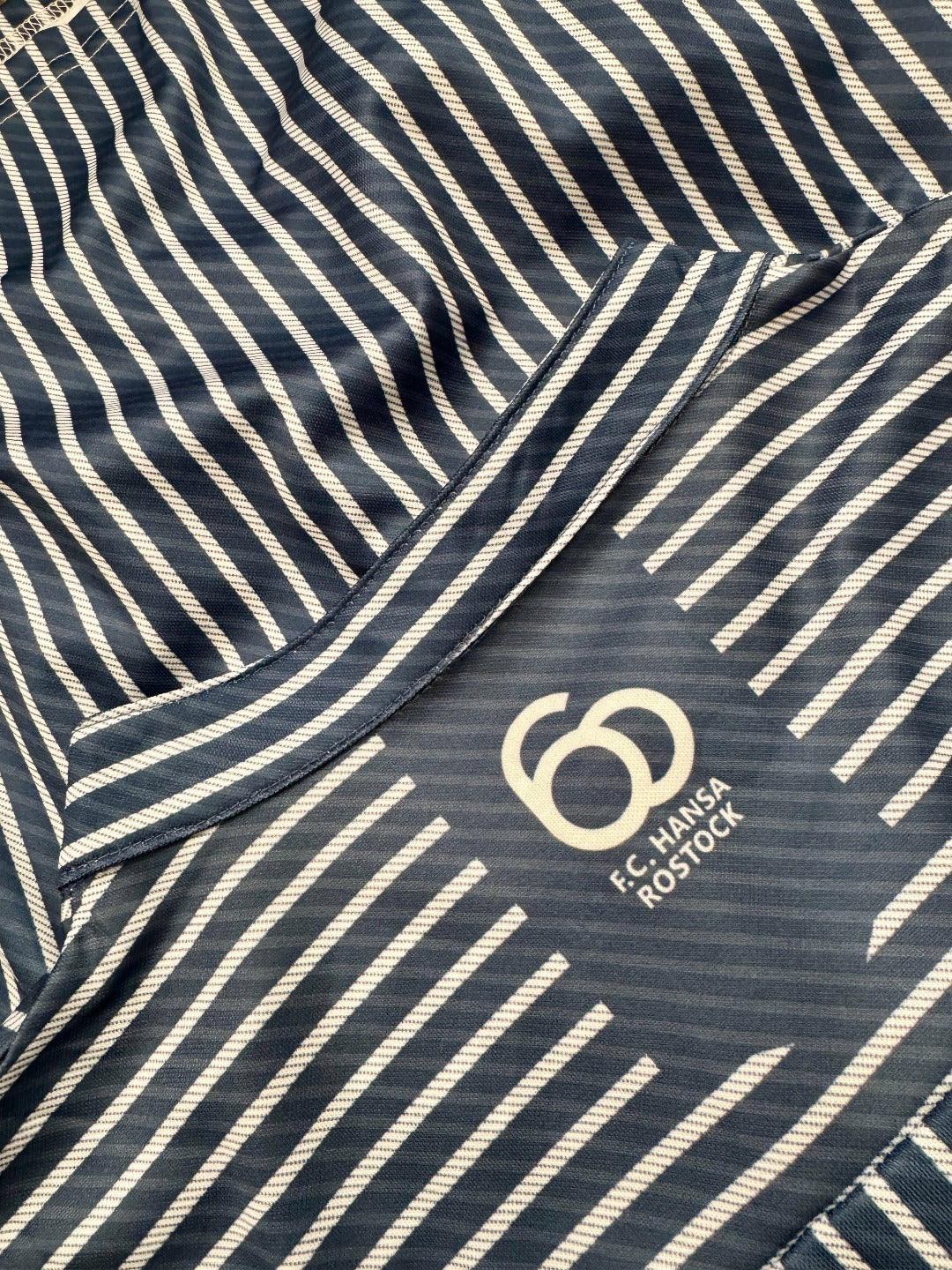 Jersey Hansa Rostock 60 Aniversario Edición Limitada Manga Larga