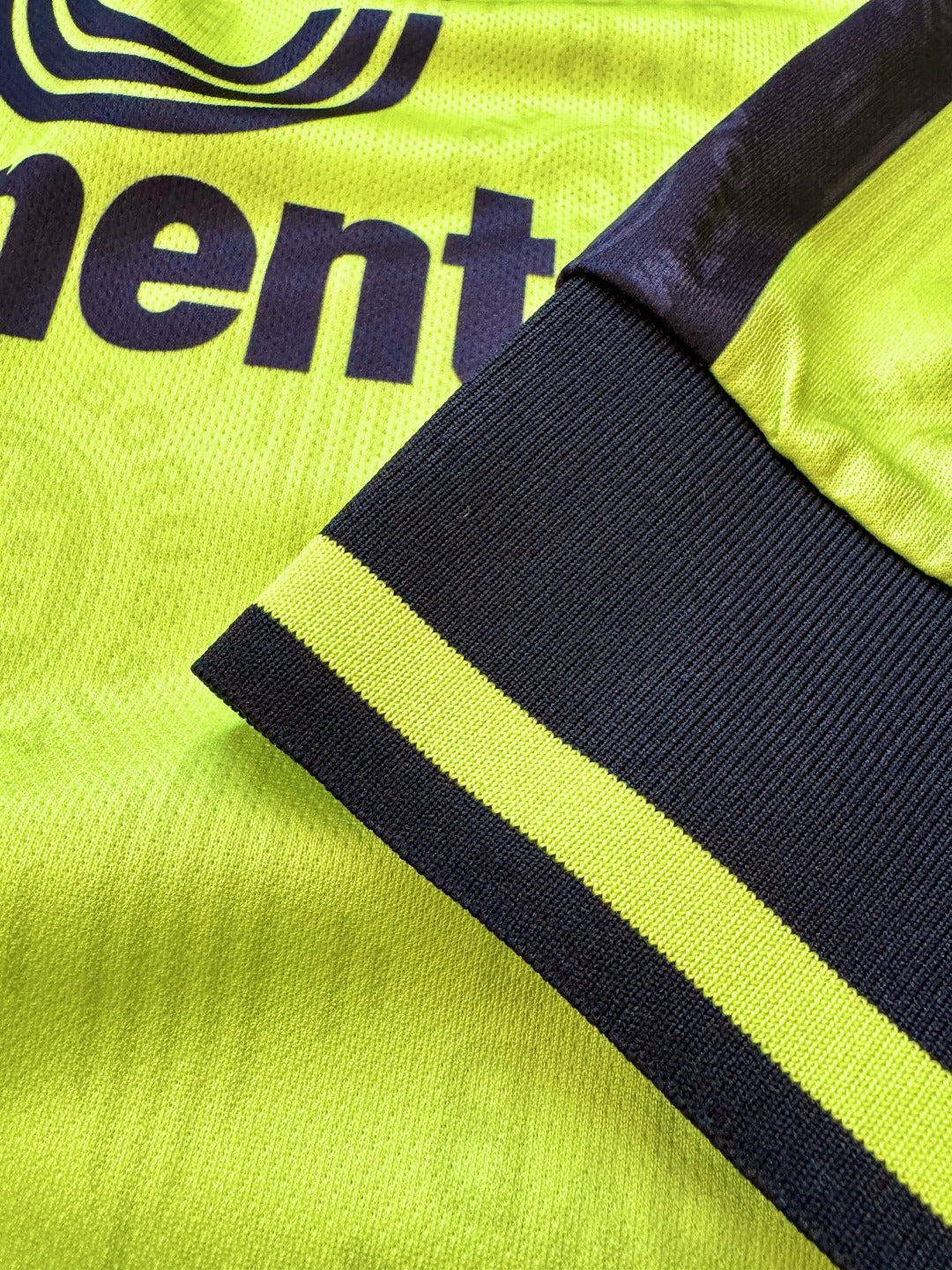Jersey Retro Borussia Dortmund 1996 1997 Local Manga Larga