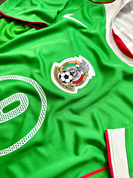 Jersey Retro México Campeón Mundial Sub 17 2005 Local Carlos Vela