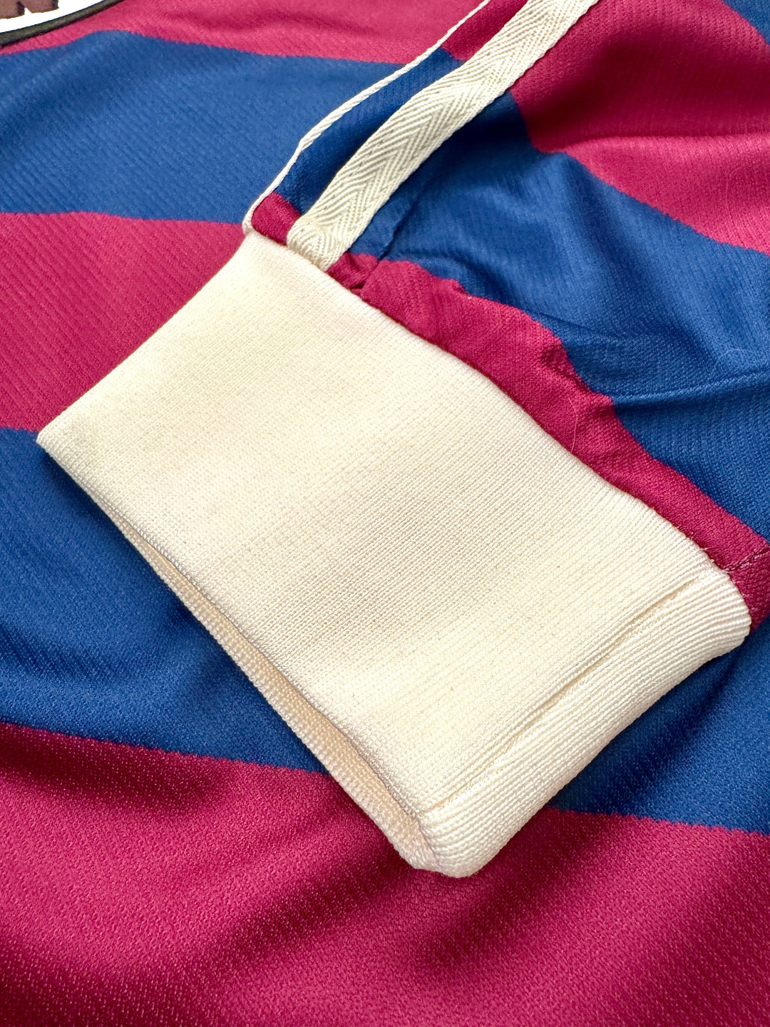 Jersey Retro Newcastle United 1995 1996 Visitante Manga Larga