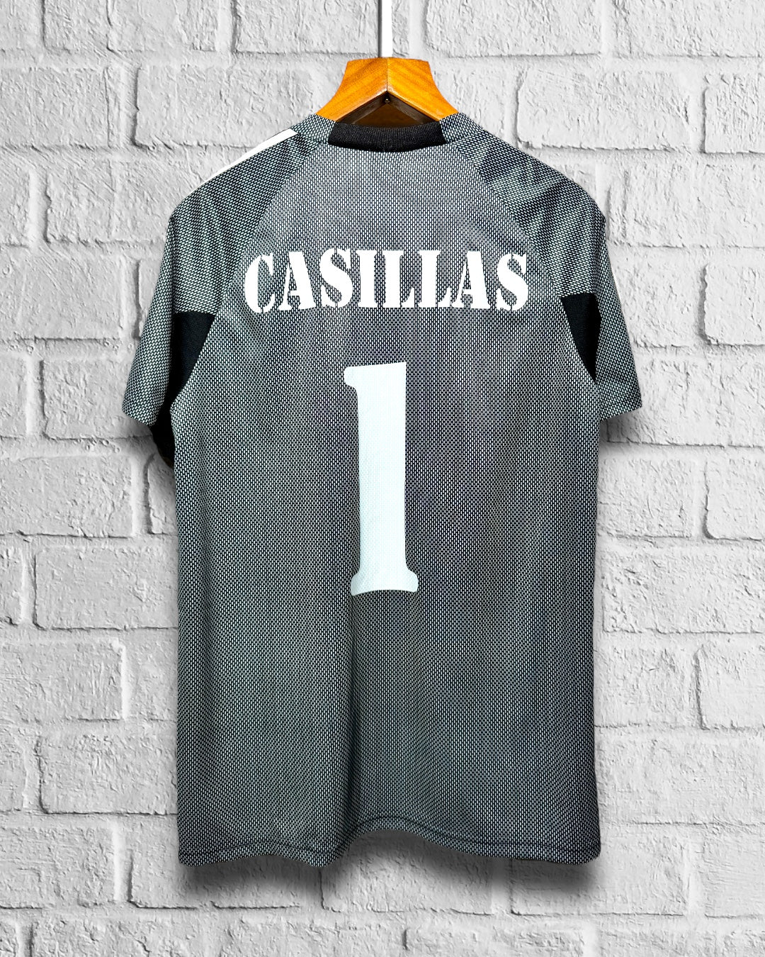 Jersey Retro Real Madrid Centenario 2002 2003 Portero Casillas